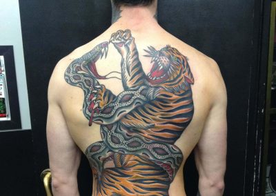 TRUE LOVE TATTOO GALERIA 45